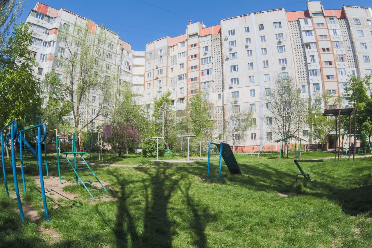 Clean And Comfortable Apartments On Karl Marx Street Τιρασπόλ Εξωτερικό φωτογραφία